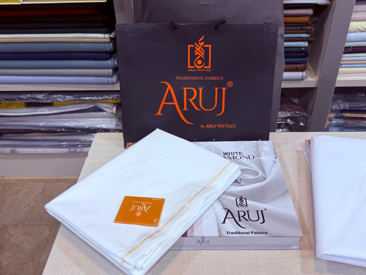 White Diamond Cotton BRILLENT WHITE ( Aruj )