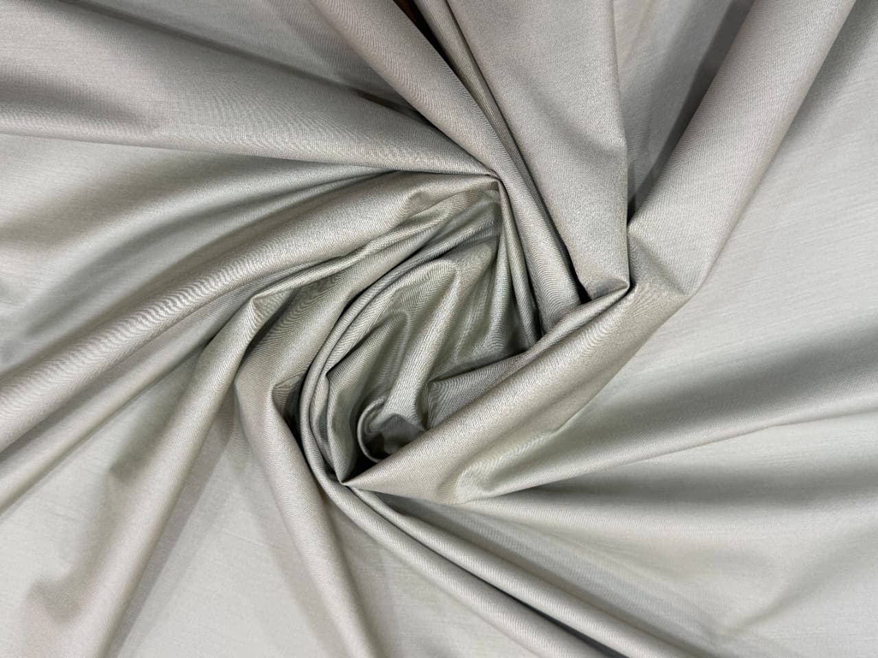 Wash & Wear / Blended Suit